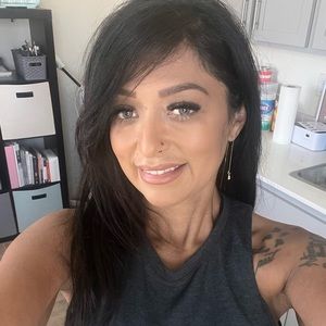 Meet your Posher, Lupe